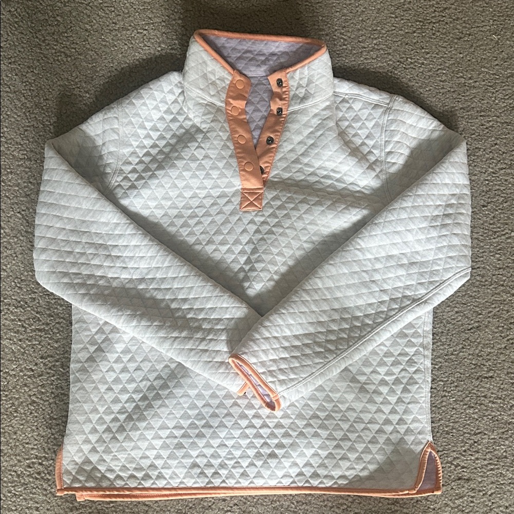 Marine Layer 
Corbet Quilted Reversible Pullover